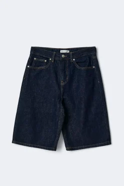 Baggy denim shorts