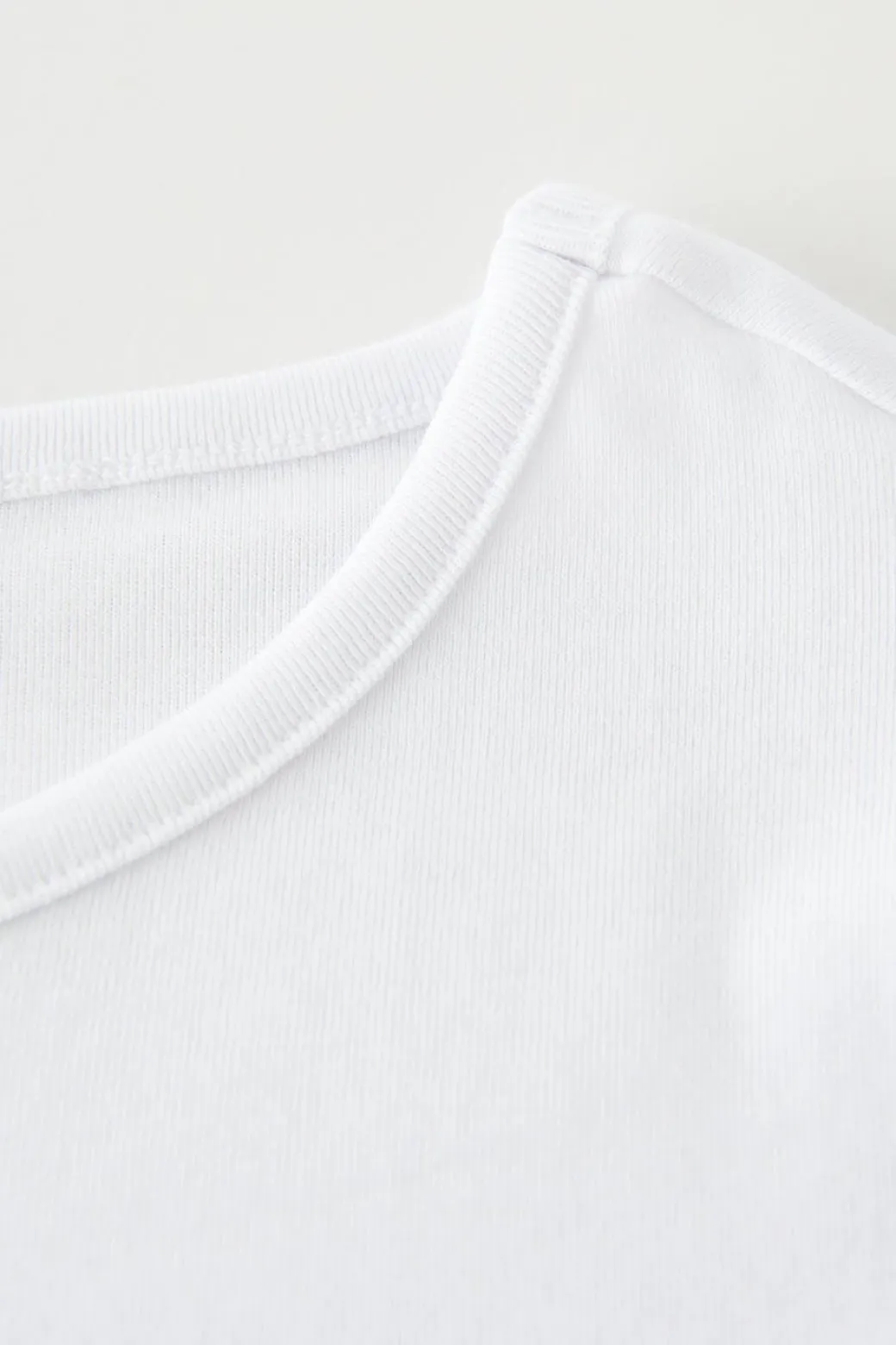 Basic tight top