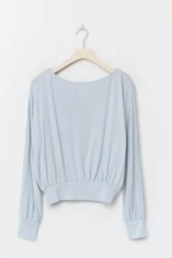 Boatneck top