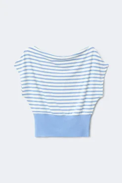 Boatneck top