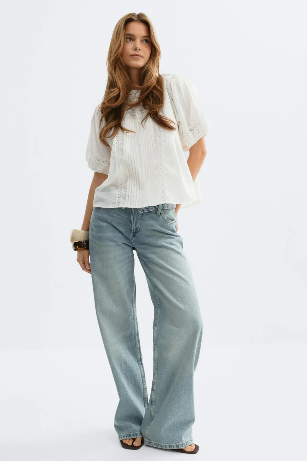 Broderie anglaise blouse