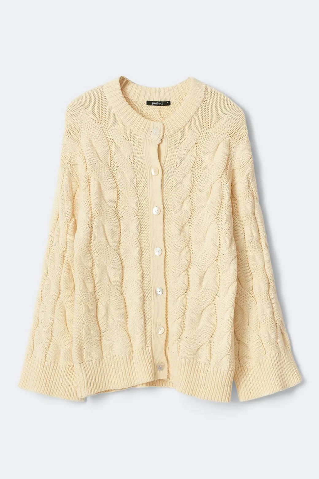 Chunky knitted cable cardigan
