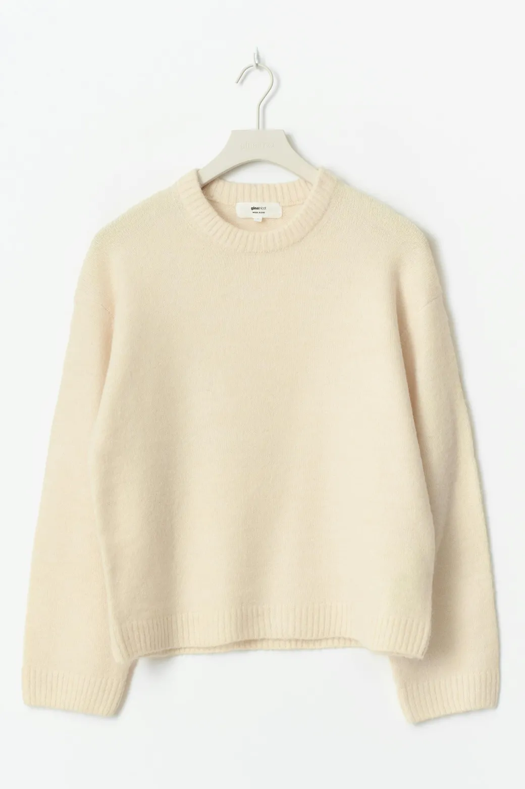 Crew neck knitted sweater