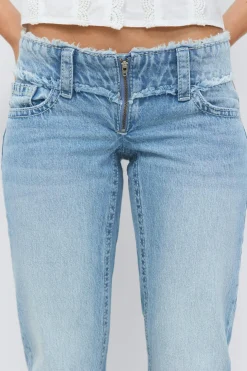 14+ cut off loose jeans