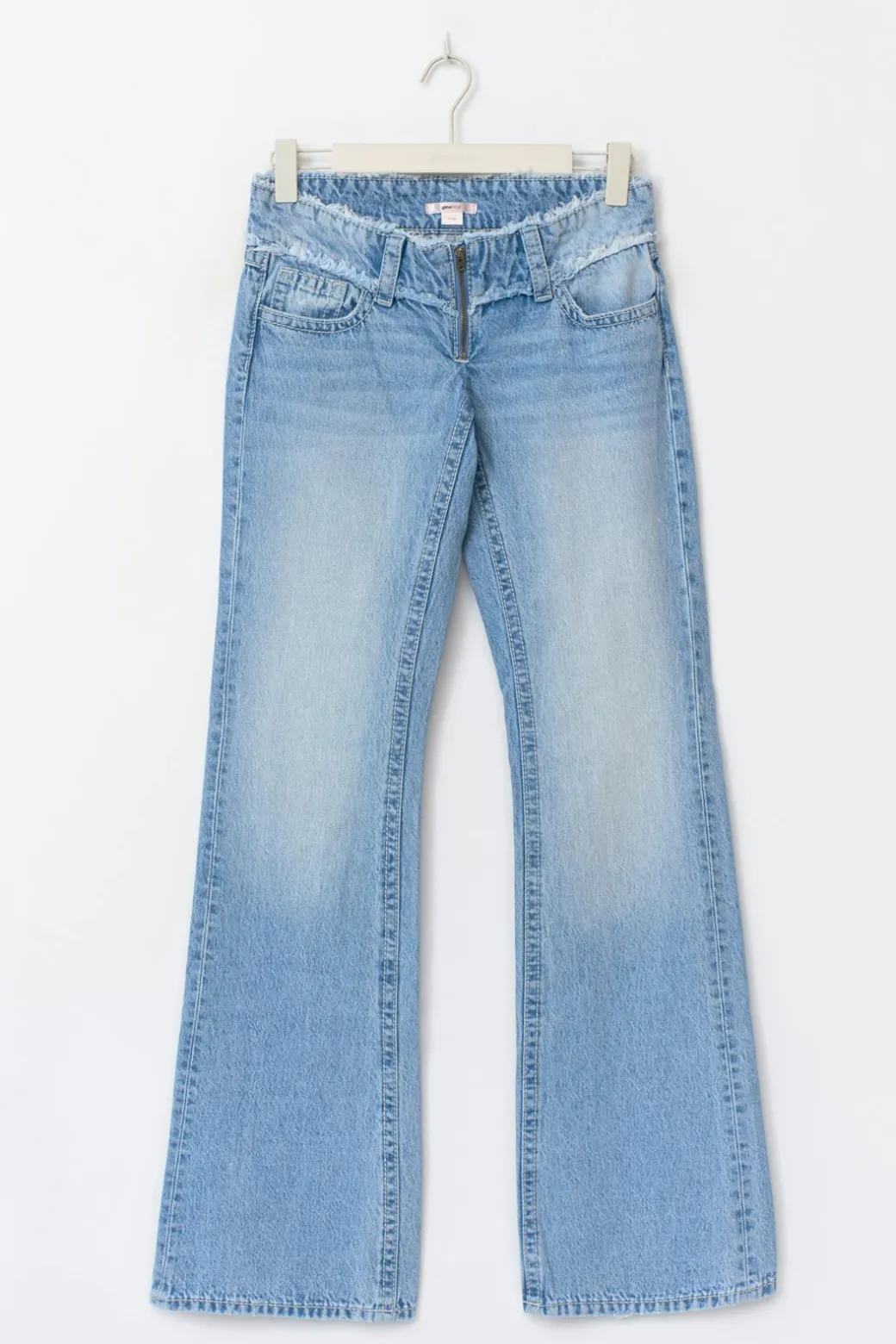 14+ cut off loose jeans