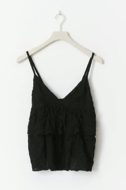 Frill singlet