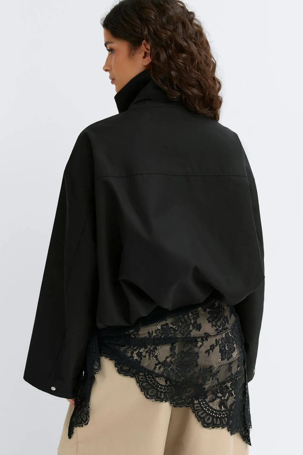 High neck short jacket