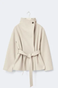 High neck short jacket