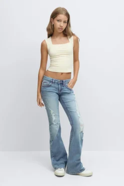 Iconic twisted jeans