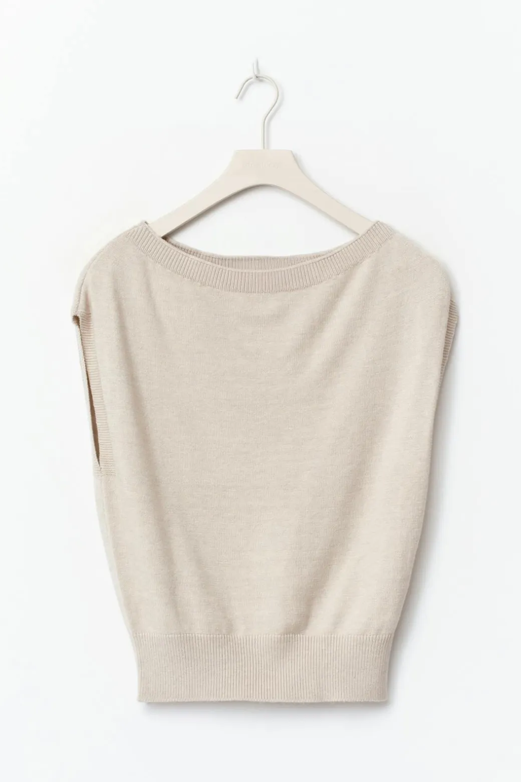 14+ knitted cape top