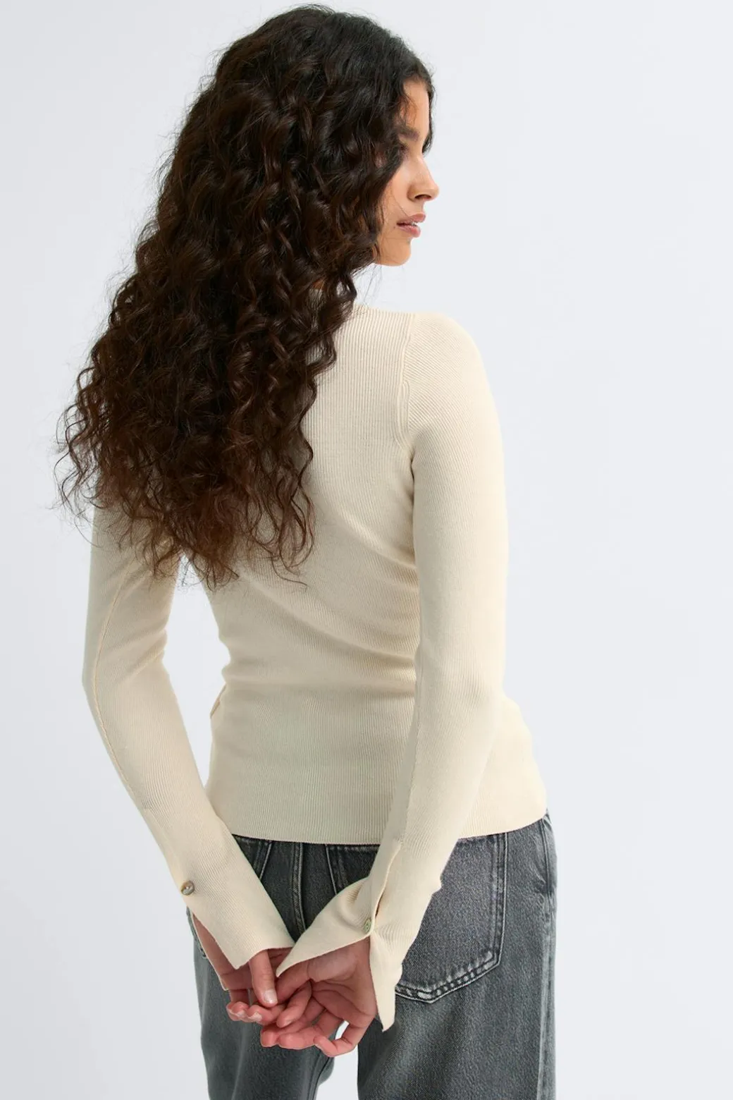 Knitted cardigan