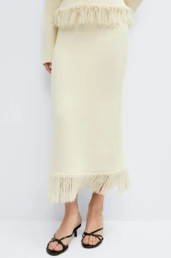 Knitted fringe skirt
