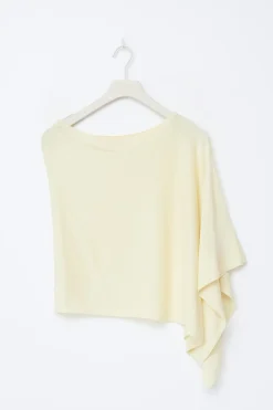 14+ knitted poncho