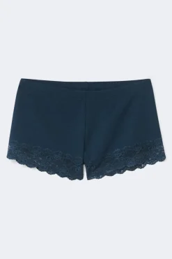 14+ lace detail shorts
