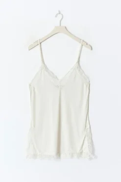 Lace detail singlet