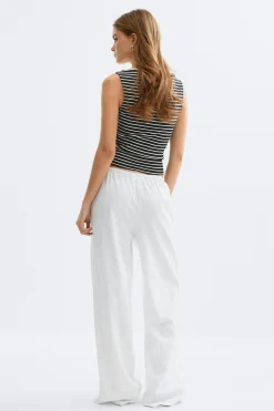 linen blend trousers