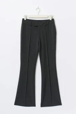 Low waist bootcut trousers