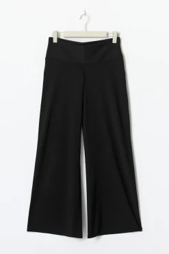 Low waist trousers