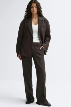 Low waist trousers