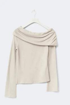 One shoulder top