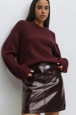 Patent skirt