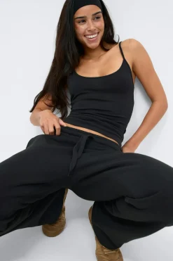 Perfect strap singlet