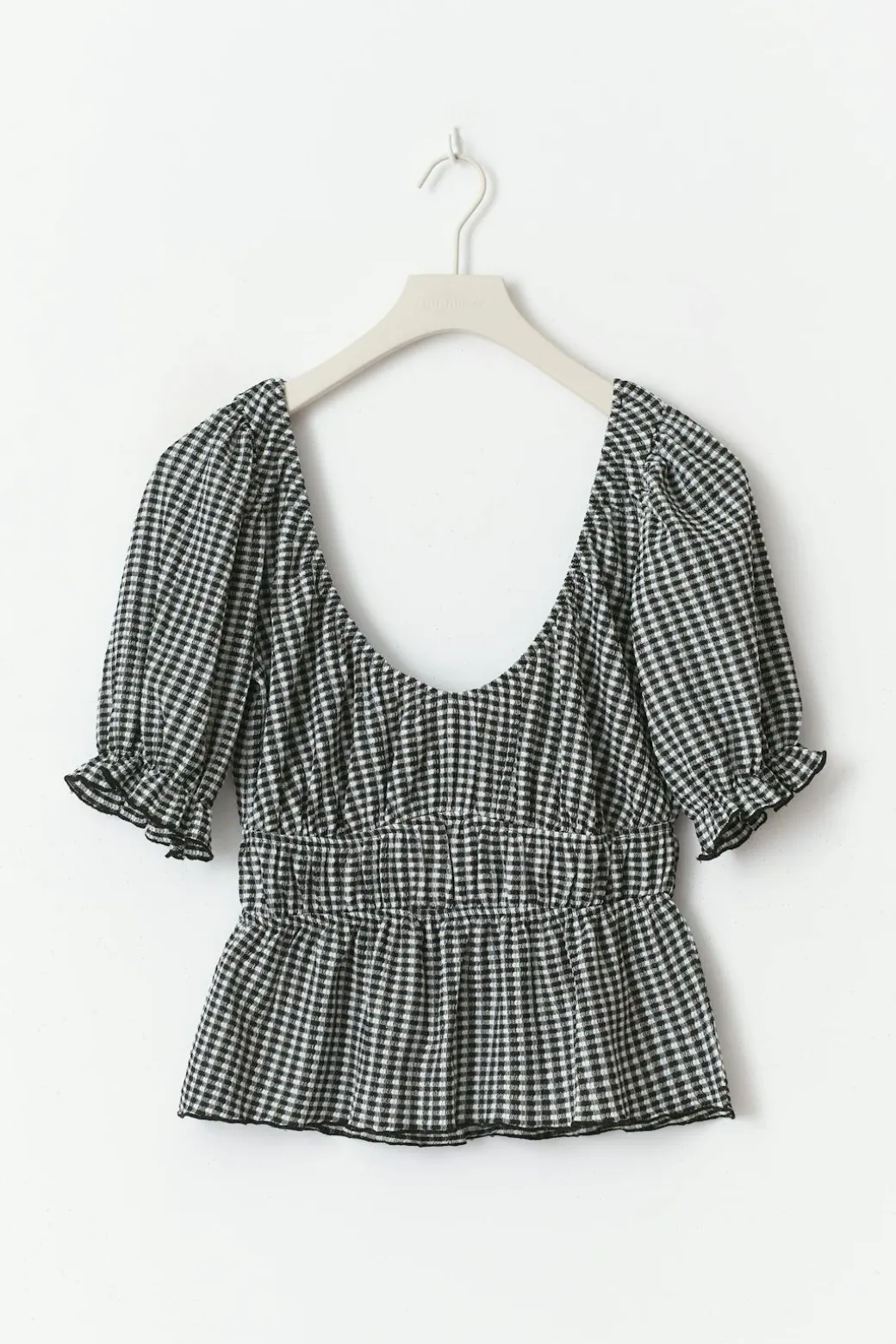 Puff sleeve top