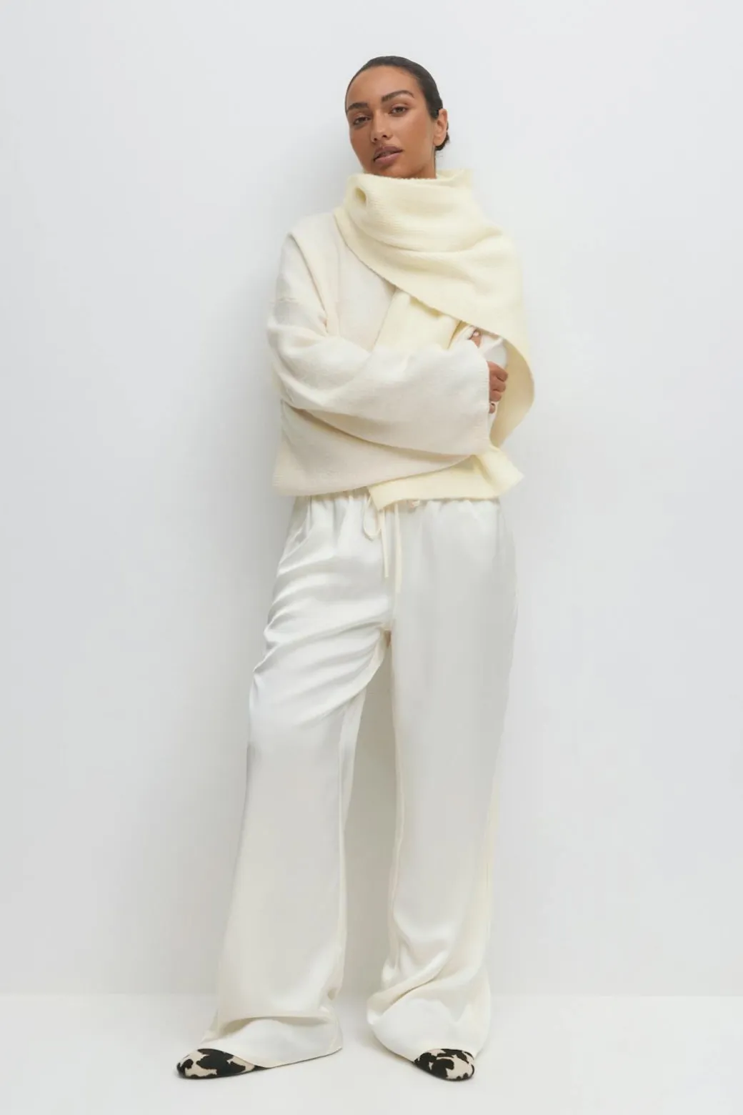 Rib knitted scarf