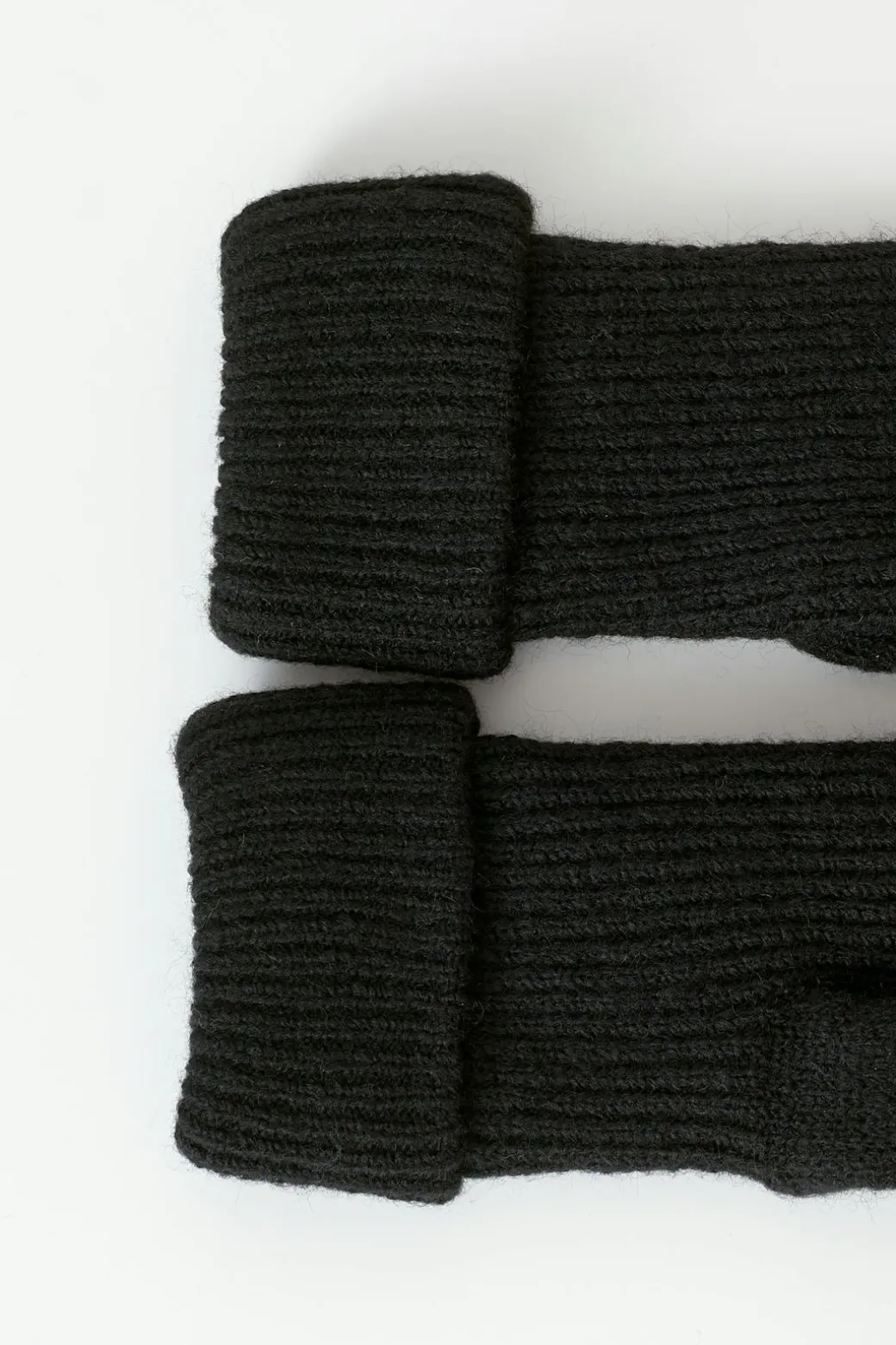 Rib mittens