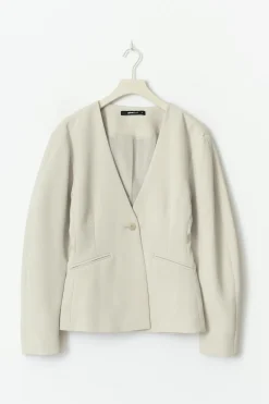 Sculpted blazer