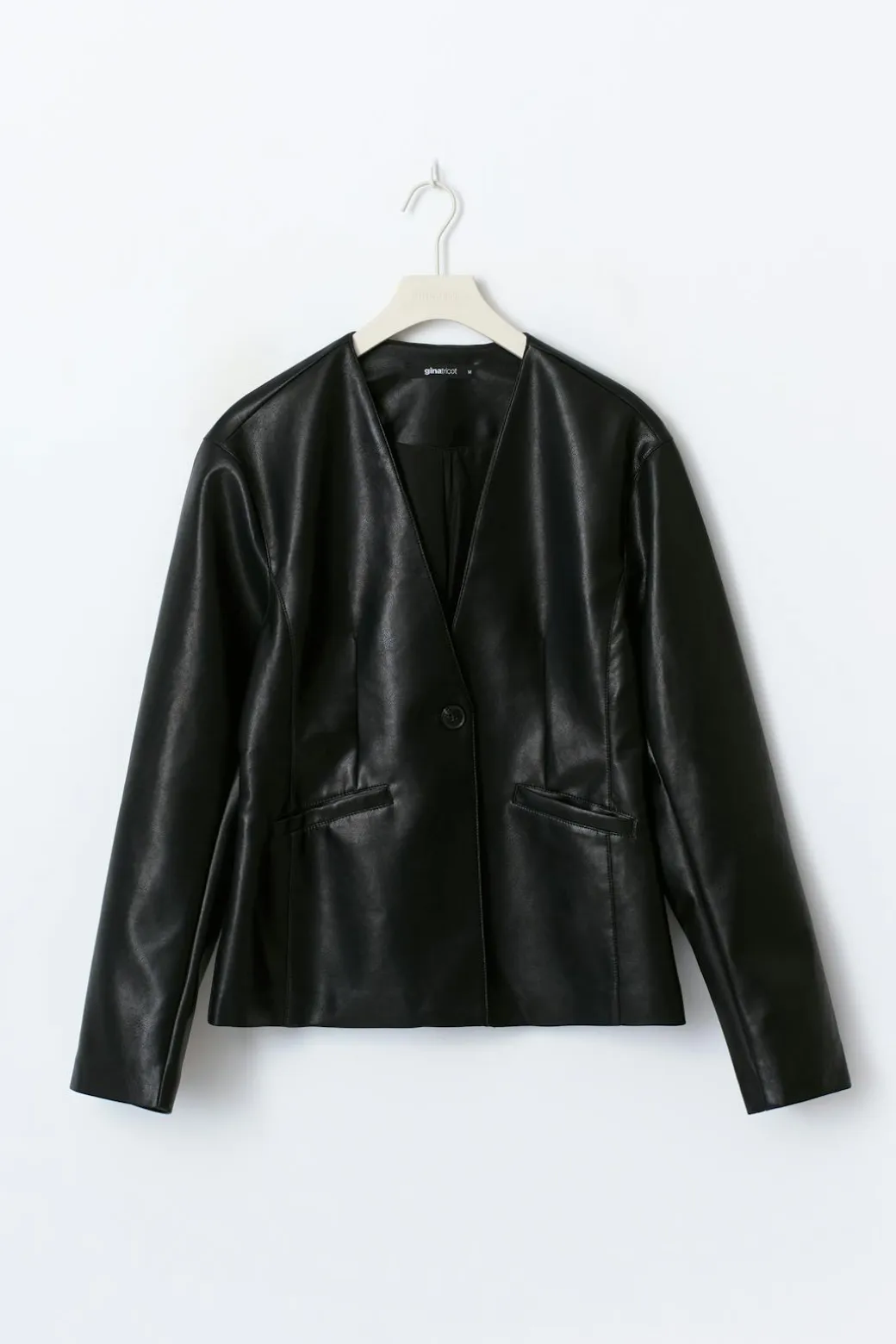 Sculpted pu blazer