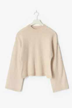 14+ sculpture knitted sweater