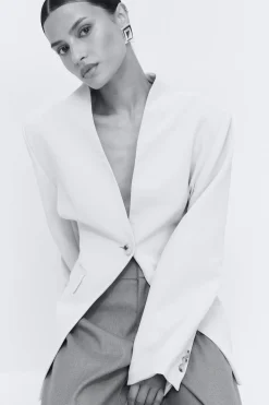 Shaped blazer