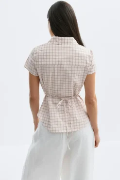 Shaped shirt