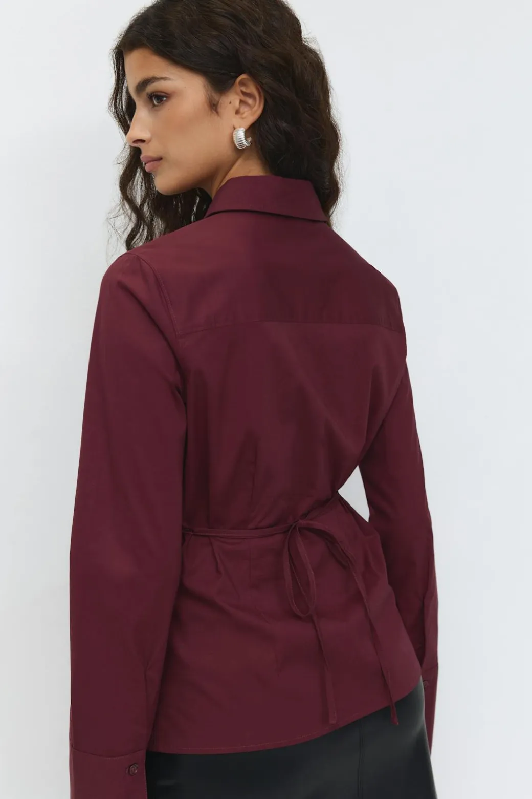 Shaped tie blouse