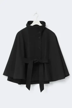 Short cape trench jacket