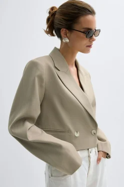 Short double breasted blazer