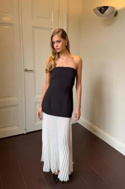 Sleeveless dropped waist dress