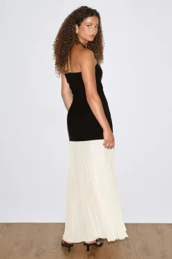 Sleeveless dropped waist dress