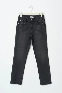 Slim straight jeans
