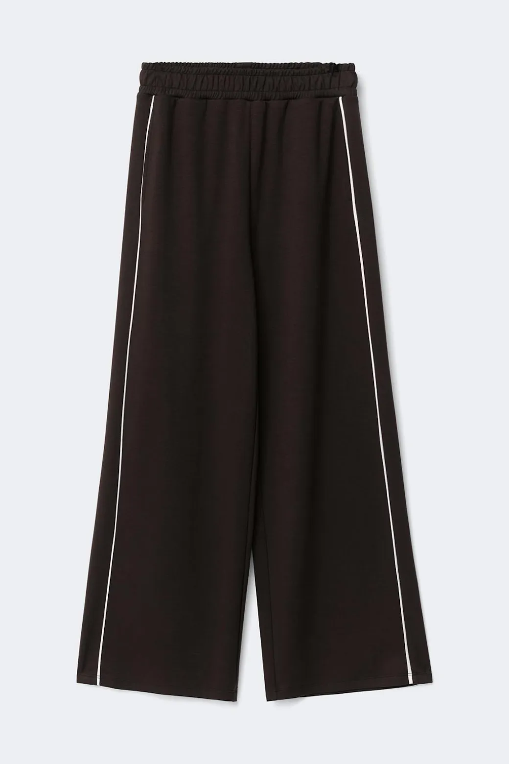 Soft sporty trousers