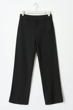 Straight tall trousers