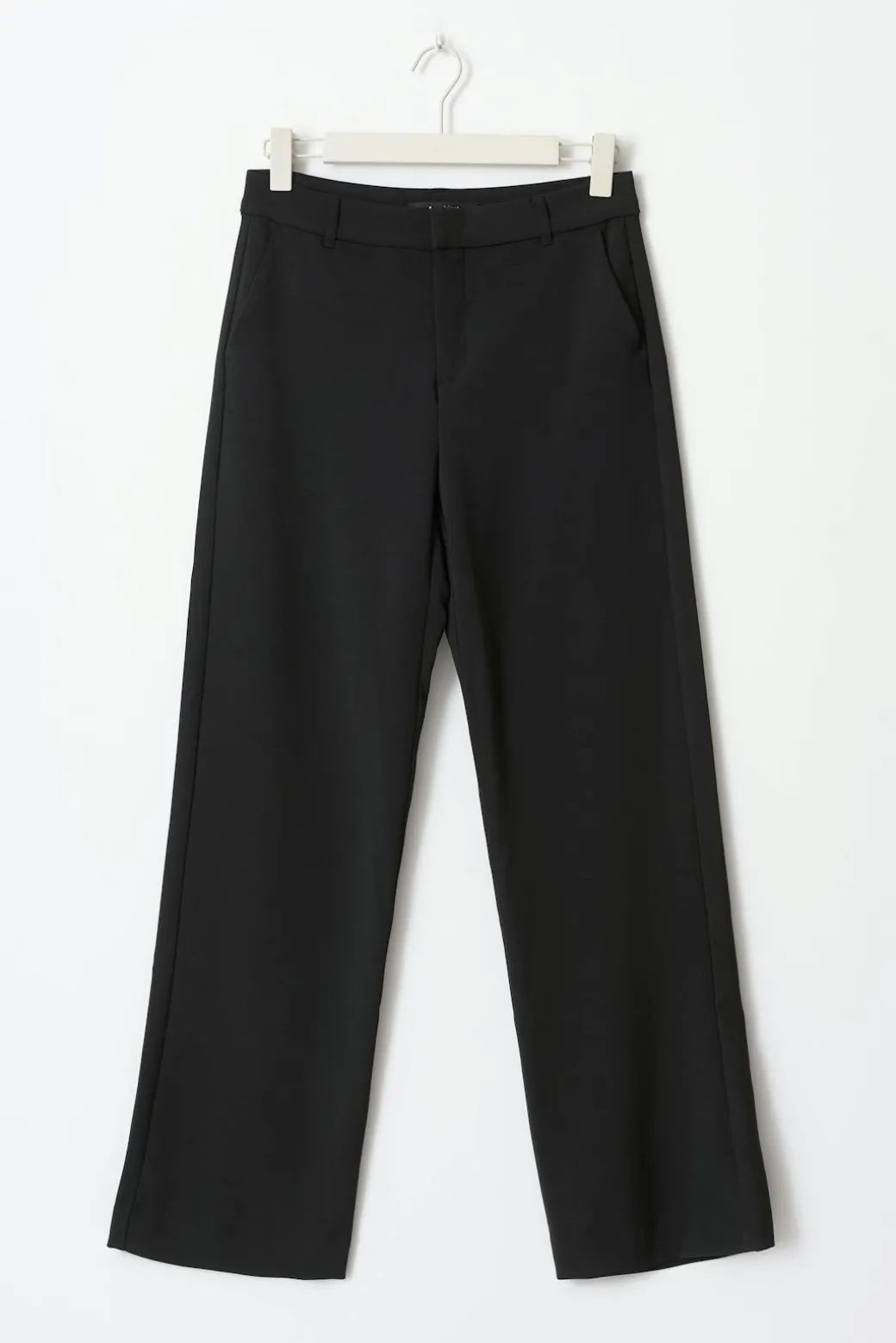 Straight tall trousers