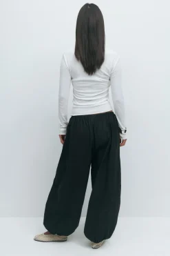 Wide balloon trousers