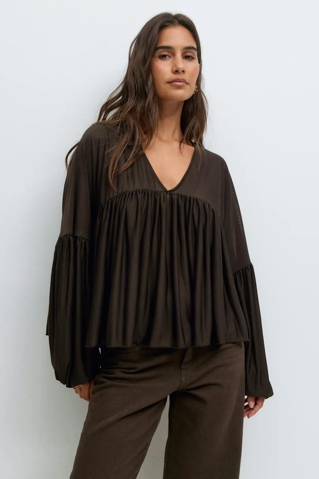 Wide sheer top
