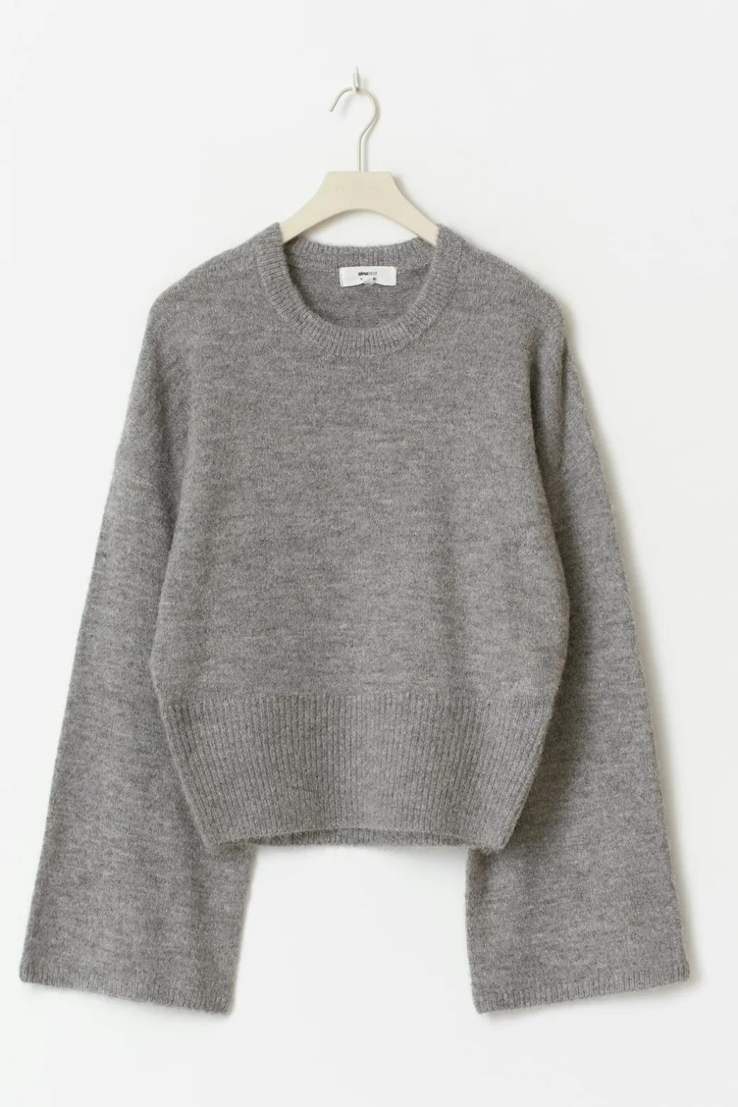 Wide sleeve knitted sweater